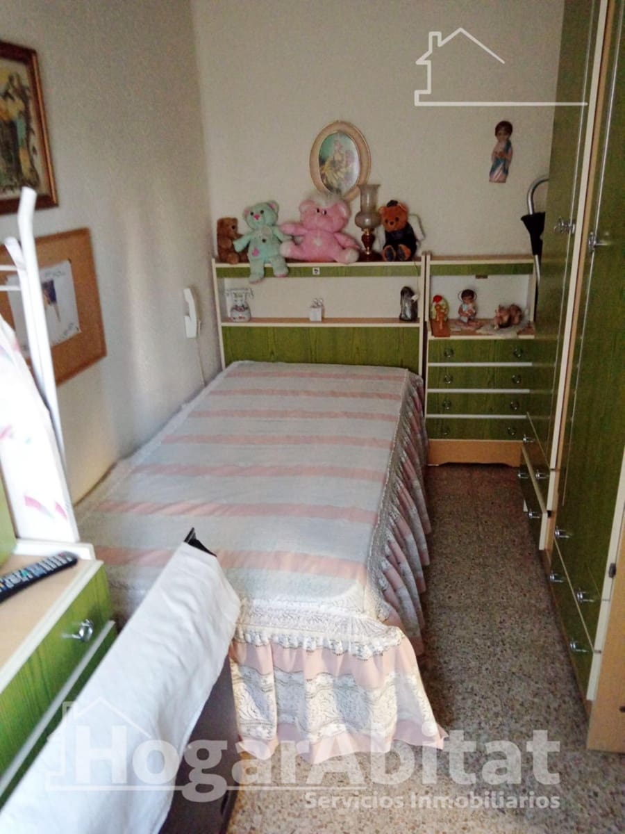 Piso de 3 habitaciones en Moncada en venta - 195.000 € (Ref: 9637665)