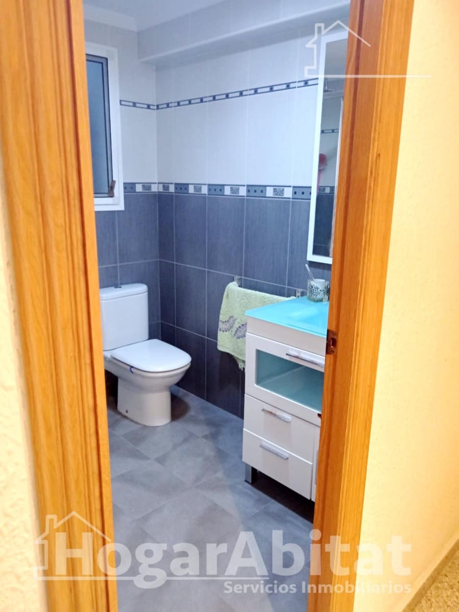 Piso de 3 habitaciones en Moncada en venta - 195.000 € (Ref: 9637665)