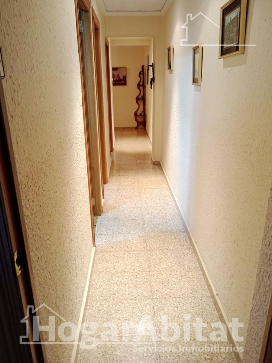 Piso de 3 habitaciones en Moncada en venta - 195.000 € (Ref: 9637665)