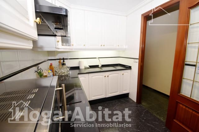 3 makuuhuone Asunto myytävänä paikassa Alzira - 130 000 € (Ref: 9637670)