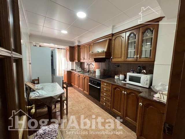 Piso de 4 habitaciones en Sagunto / Sagunt en venta - 180.000 € (Ref: 9637671)