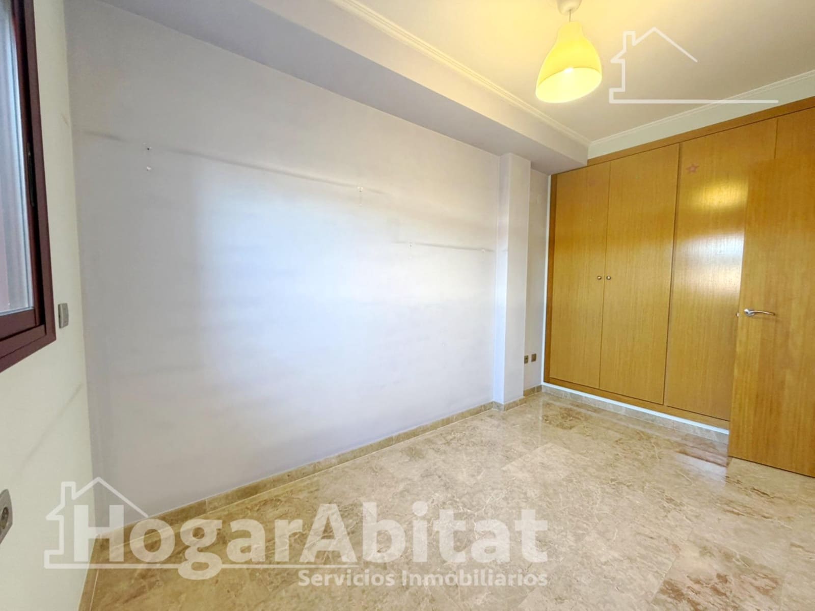 4 slaapkamer Rijtjeshuis te koop in Sagunto / Sagunt met garage - € 350.000 (Ref: 9637672)