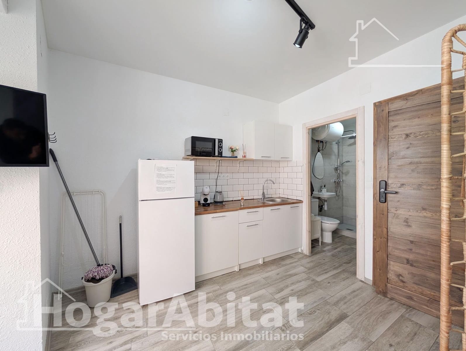 5 makuuhuone Huoneisto myytävänä paikassa Alicante kaupunki - 710 000 € (Ref: 9637680)