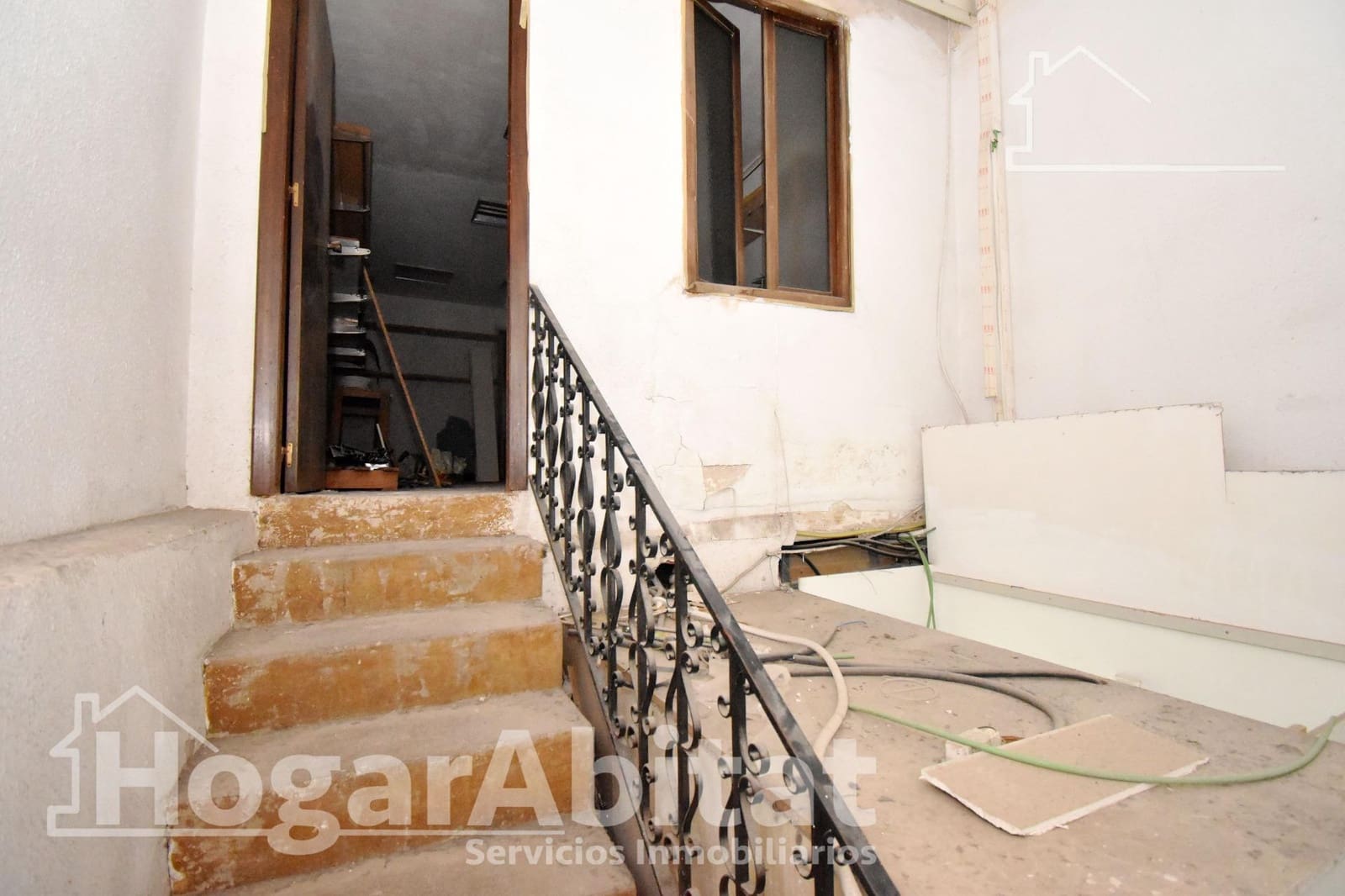 Byhus til salg i Castello de la Plana - € 120.000 (Ref: 9637684)