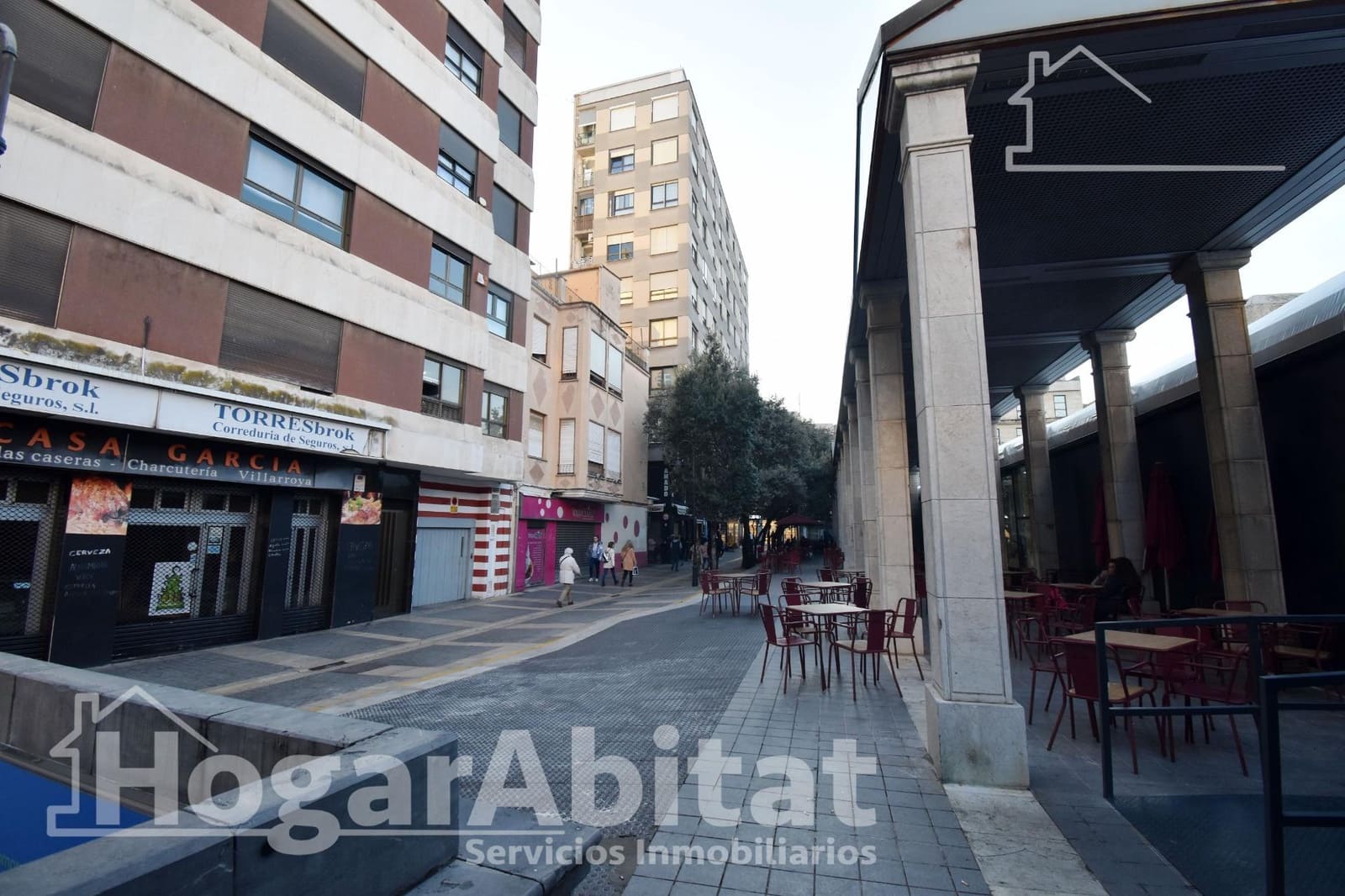 Byhus til salg i Castello de la Plana - € 120.000 (Ref: 9637684)