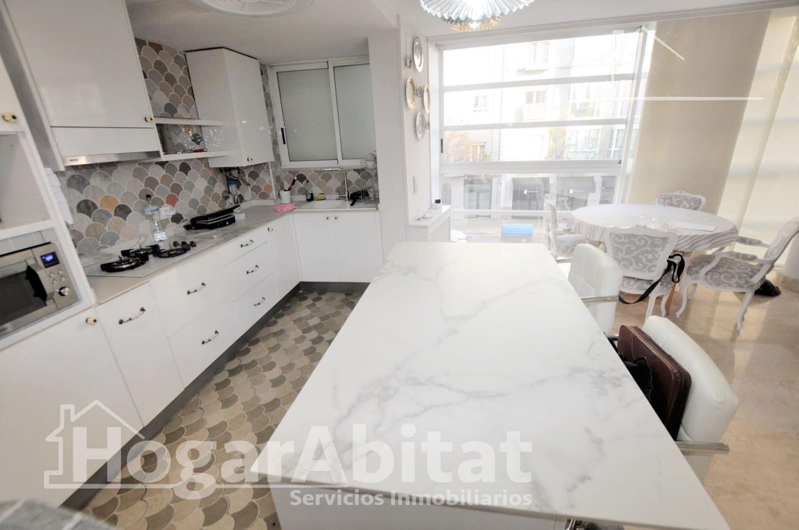 3 slaapkamer Flat te koop in Valencia stad met garage - € 420.000 (Ref: 9645066)