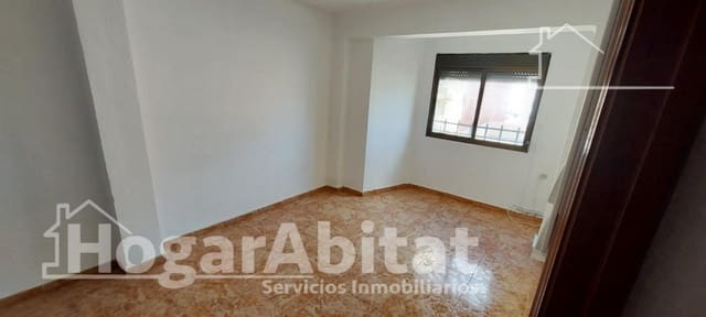 Piso de 3 habitaciones en Manises en venta - 145.000 € (Ref: 9645068)