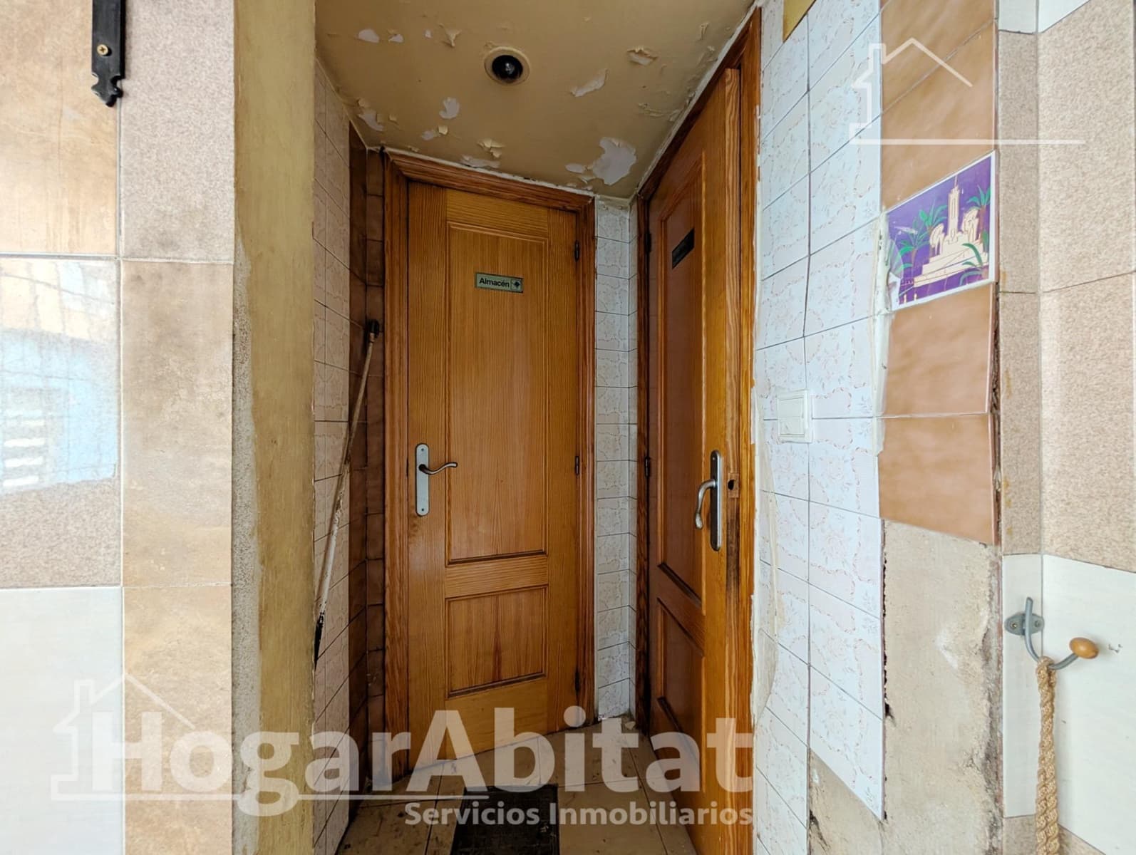 Kommersiell till salu i Alicante stad - 120 000 € (Ref: 9645076)