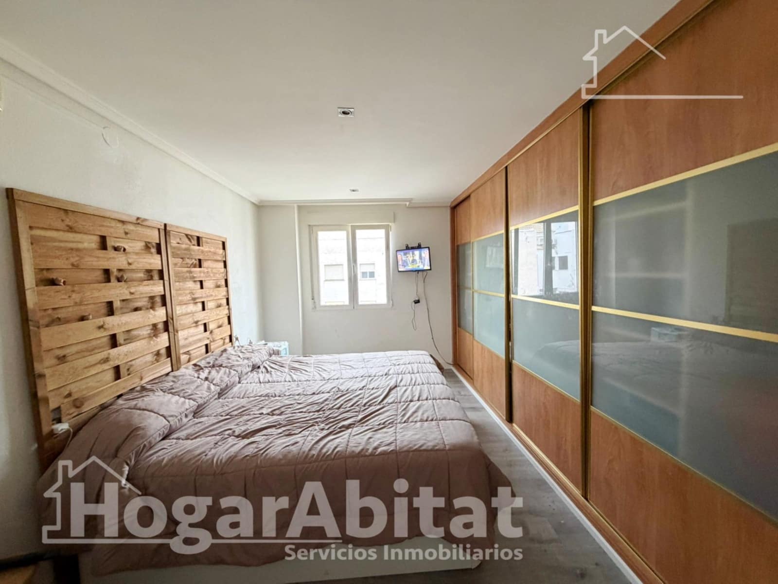 Ático de 3 habitaciones en Paterna en venta - 260.000 € (Ref: 9645077)