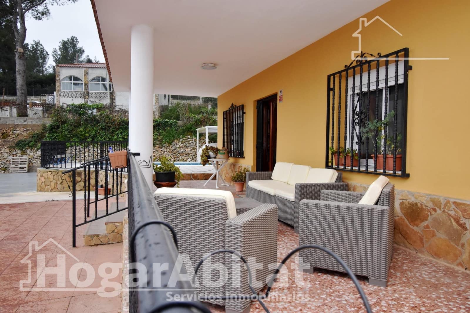 4 sovrum Villa till salu i Godelleta med pool - 245 000 € (Ref: 9645087)