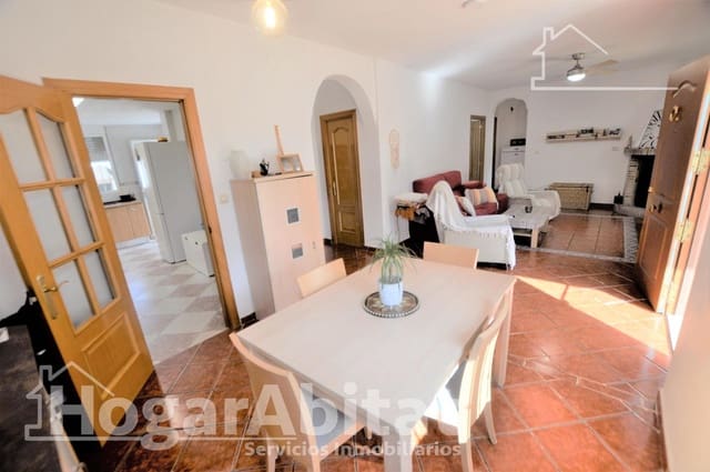 Chalet de 4 habitaciones en Bétera en venta con piscina garaje - 305.000 € (Ref: 9645090)