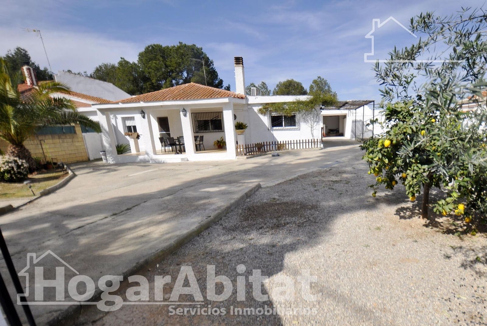 Chalet de 4 habitaciones en Bétera en venta con piscina garaje - 305.000 € (Ref: 9645090)