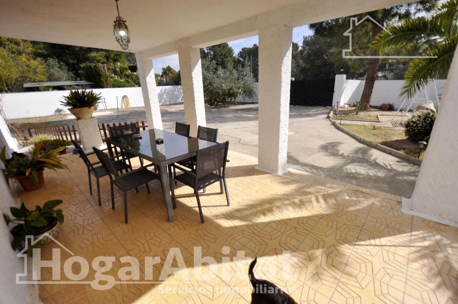 Chalet de 4 habitaciones en Bétera en venta con piscina garaje - 305.000 € (Ref: 9645090)
