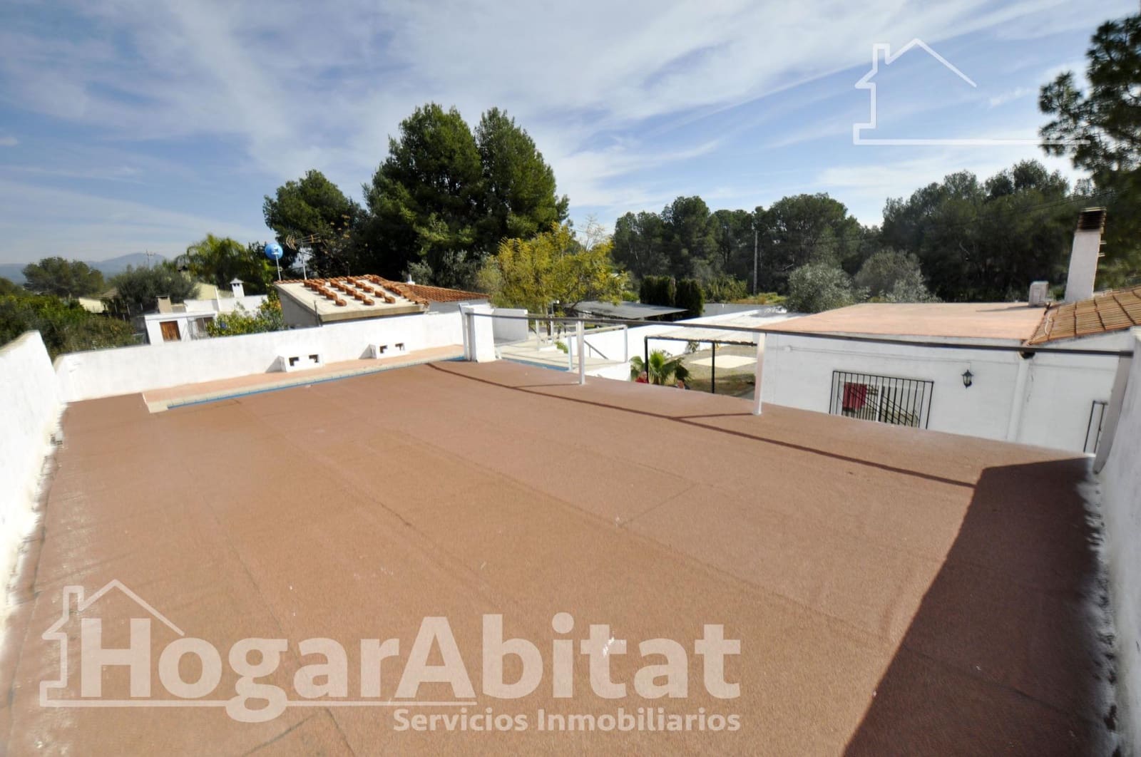 Chalet de 4 habitaciones en Bétera en venta con piscina garaje - 305.000 € (Ref: 9645090)
