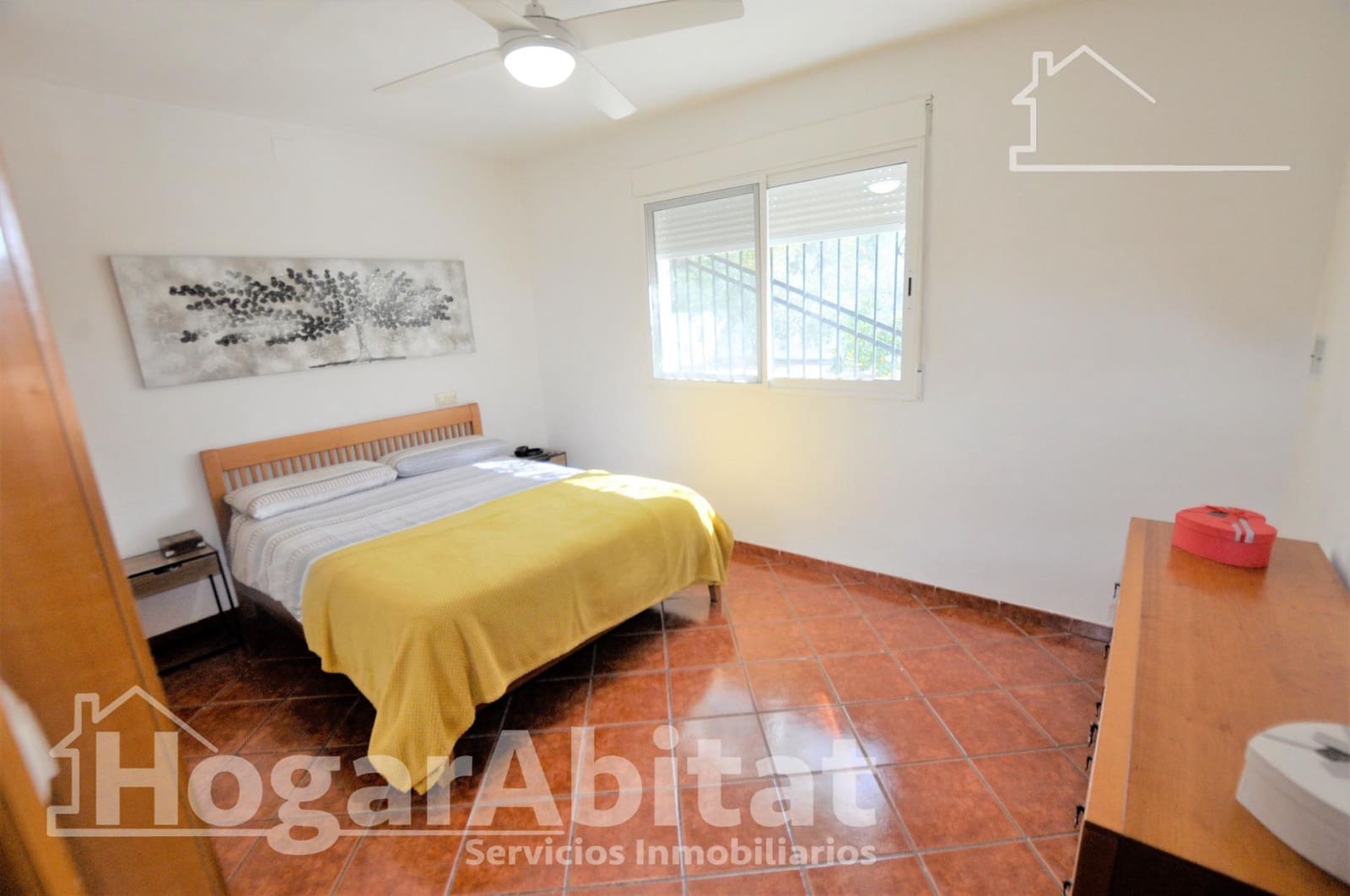 Chalet de 4 habitaciones en Bétera en venta con piscina garaje - 305.000 € (Ref: 9645090)