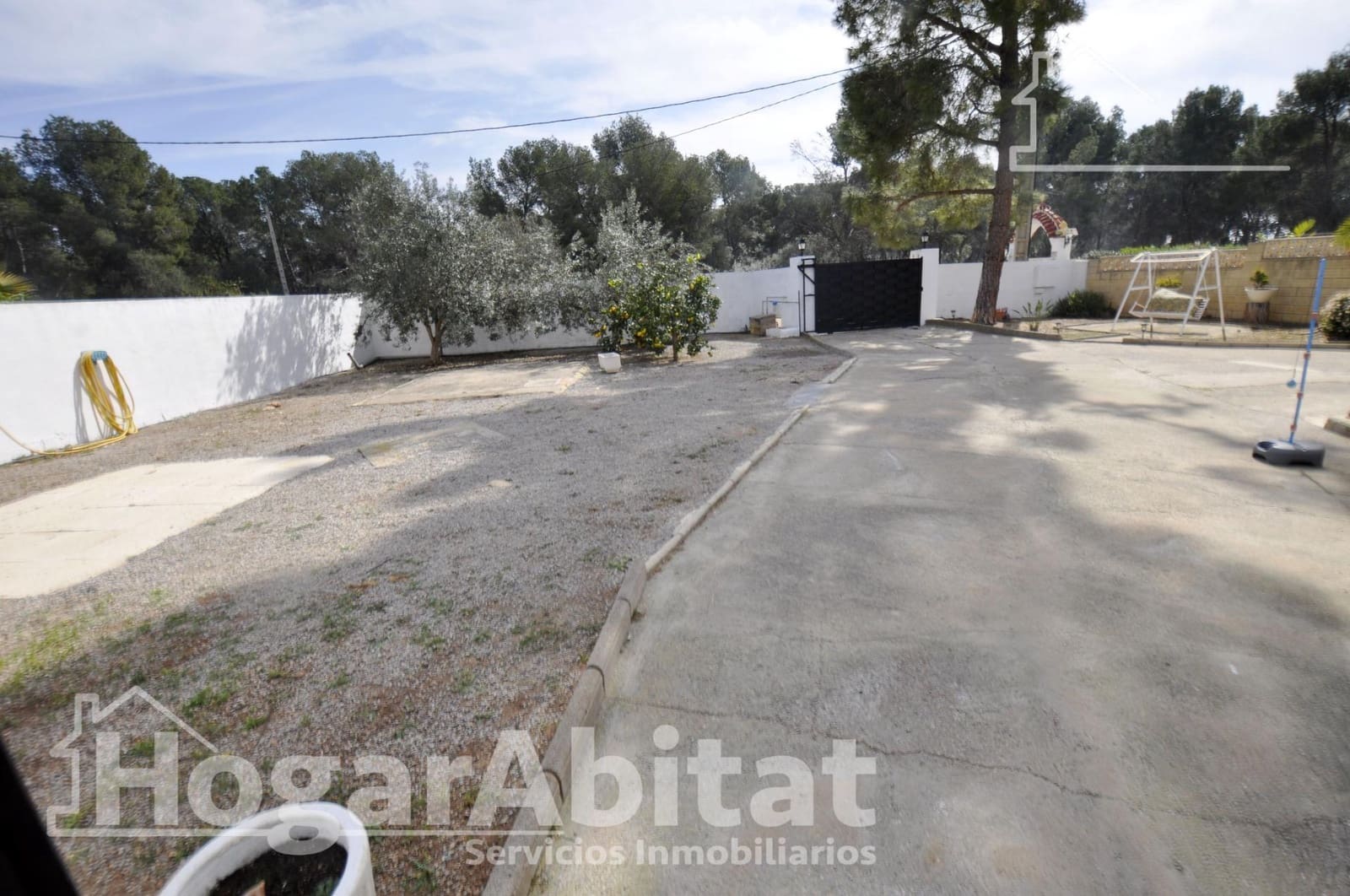 Chalet de 4 habitaciones en Bétera en venta con piscina garaje - 305.000 € (Ref: 9645090)