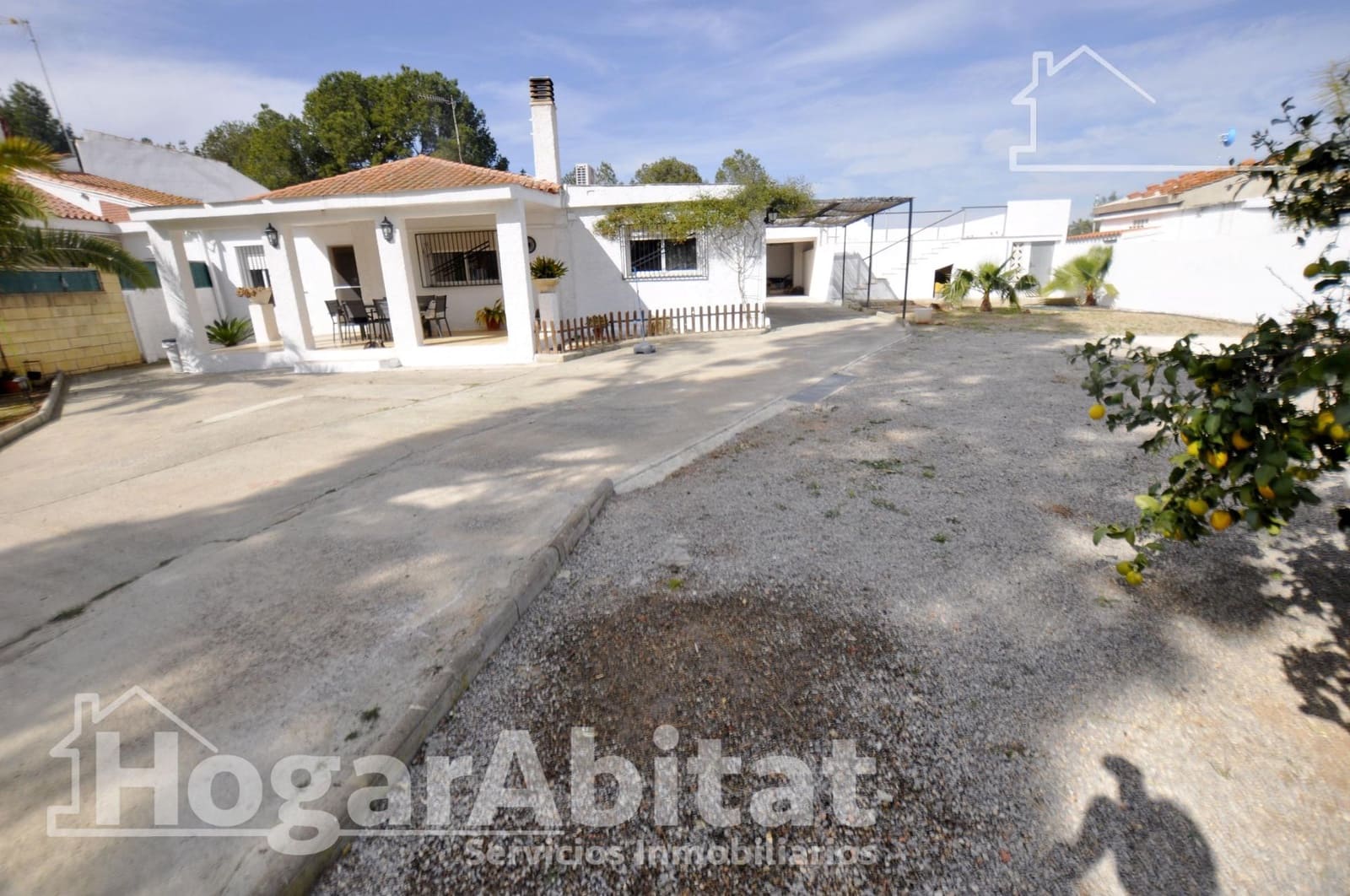 Chalet de 4 habitaciones en Bétera en venta con piscina garaje - 305.000 € (Ref: 9645090)