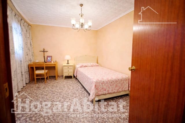 4 Zimmer Haus zu verkaufen in Sagunto / Sagunt - 180.000 € (Ref: 9645095)