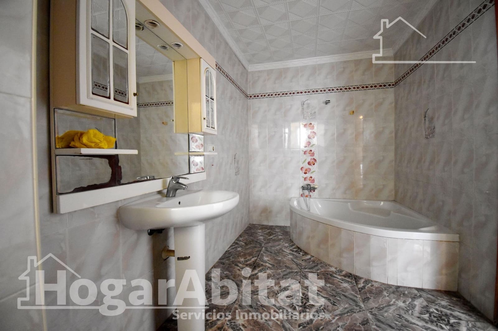 8 slaapkamer Villa te koop in Pego met garage - € 300.000 (Ref: 9645100)