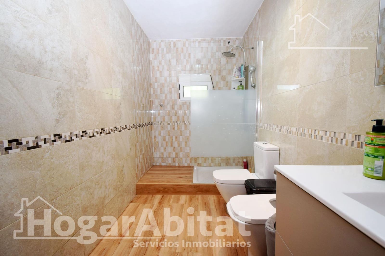 4 soverom Villa til salgs i Montserrat med svømmebasseng - € 303 000 (Ref: 9648212)