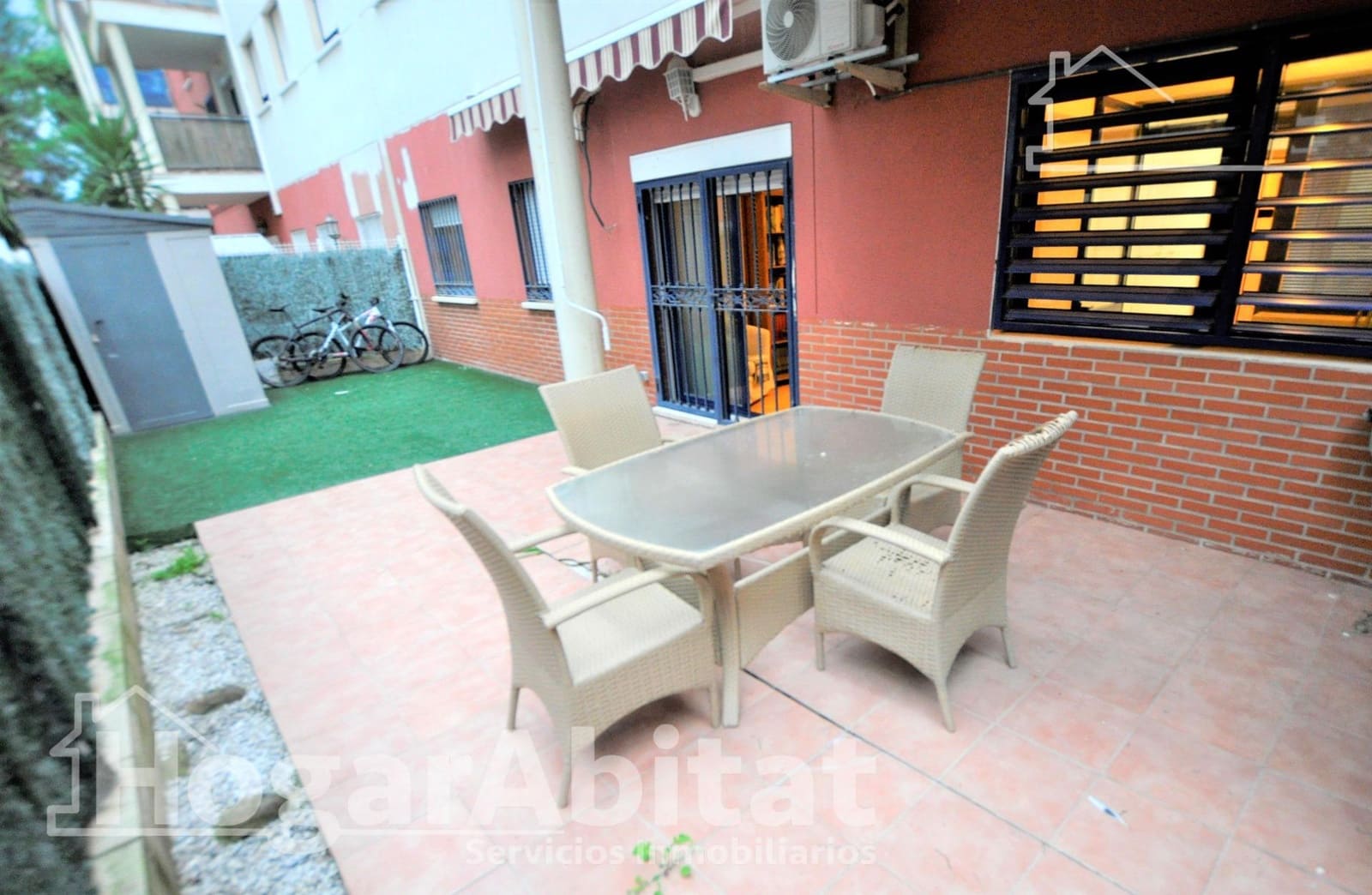 2 chambre Appartement à vendre à Riba-roja de Turia avec piscine garage - 240 000 € (Ref: 9652072)