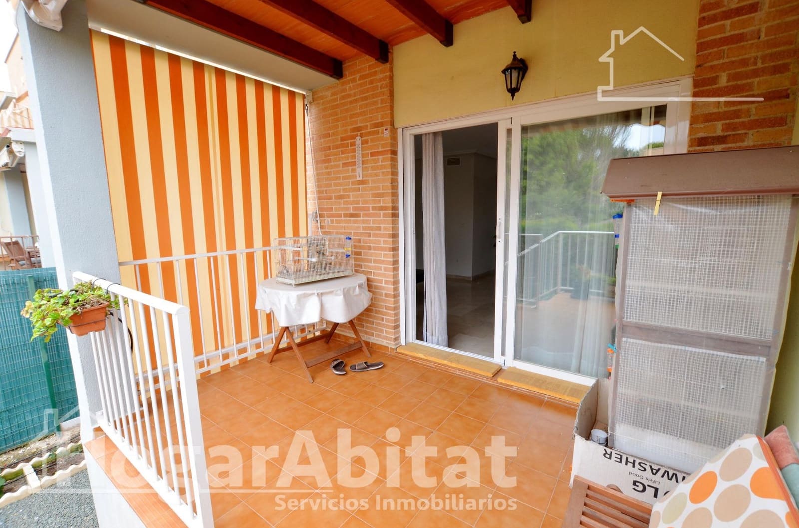 3 soveværelse Rækkehus til salg i Alicante by med swimmingpool garage - € 820.000 (Ref: 9652075)