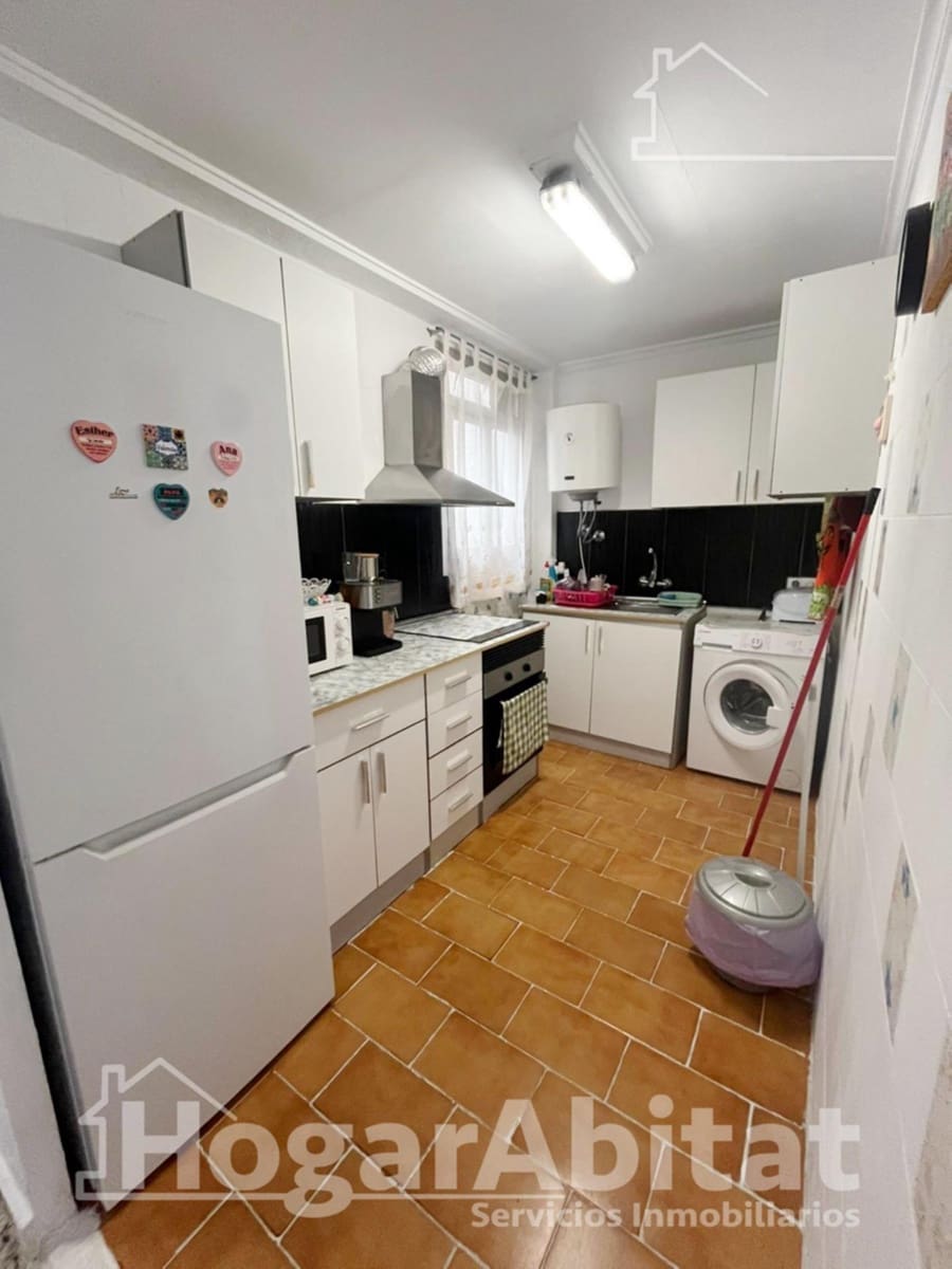 Piso de 3 habitaciones en Torrent en venta - 95.000 € (Ref: 9652078)