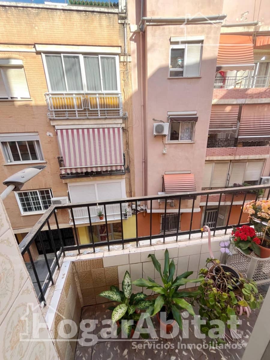 Piso de 3 habitaciones en Torrent en venta - 95.000 € (Ref: 9652078)