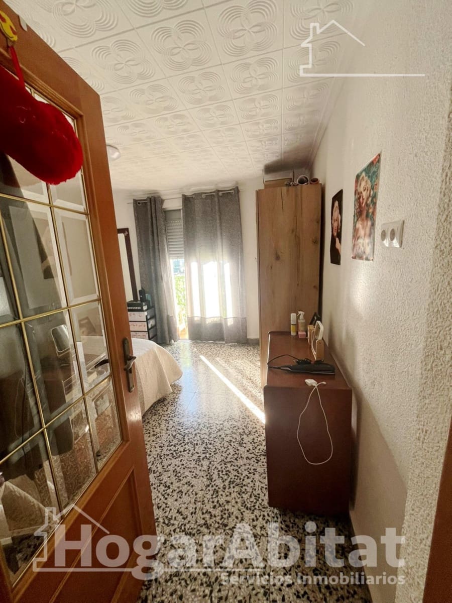 Piso de 3 habitaciones en Torrent en venta - 95.000 € (Ref: 9652078)