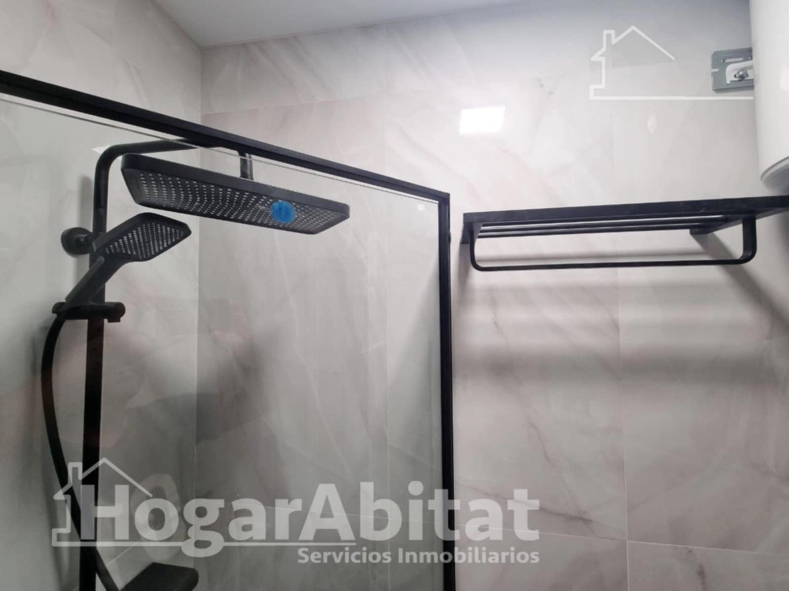 3 sovrum Lägenhet till salu i Valencia stad - 205 000 € (Ref: 9652082)