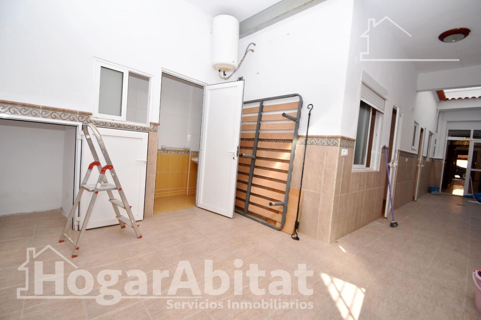 3 bedroom Townhouse for sale in Guadassuar - € 150,000 (Ref: 9652093)