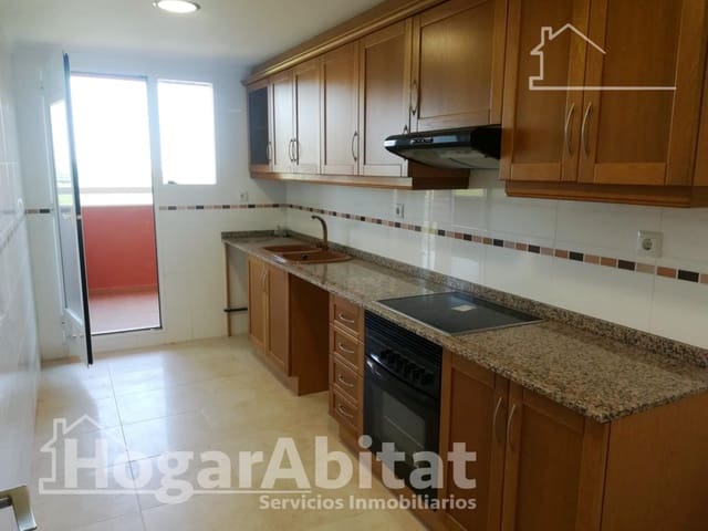 3 bedroom Flat for sale in Sagunto / Sagunt with garage - € 299,000 (Ref: 9656153)