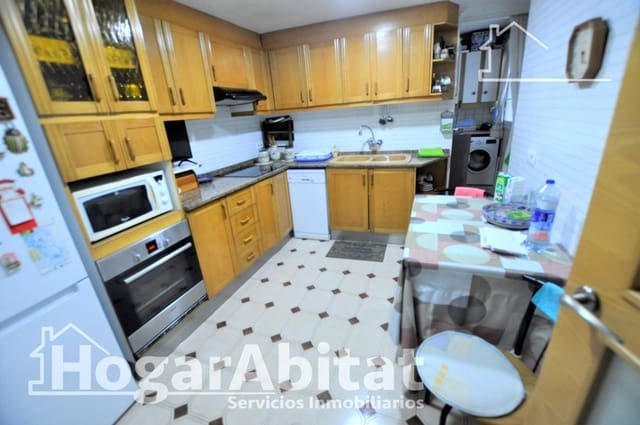 3 makuuhuone Asunto myytävänä paikassa Patraix, Valencia kaupunki - 310 000 € (Ref: 9656155)