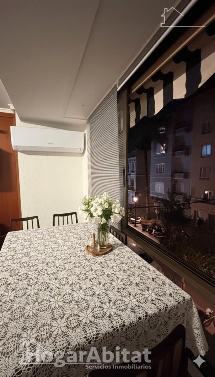 2 makuuhuone Asunto myytävänä paikassa Valencia kaupunki - 285 000 € (Ref: 9656161)