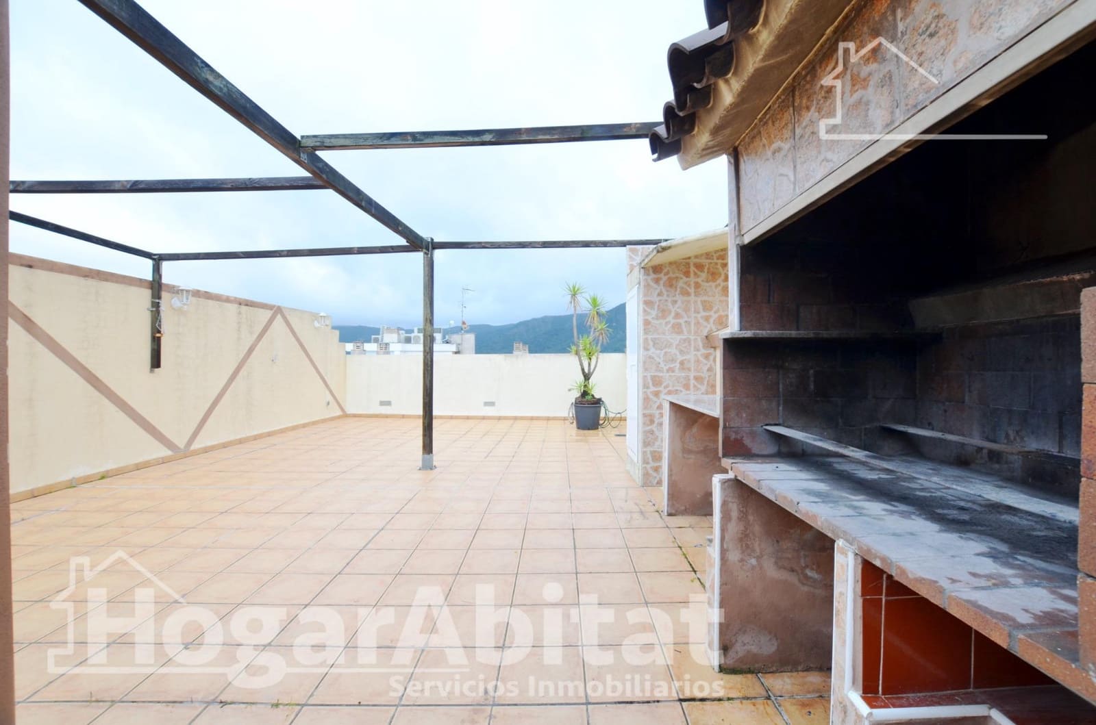 3 Zimmer Penthouse zu verkaufen in Simat de la Valldigna mit Pool - 140.000 € (Ref: 9666558)