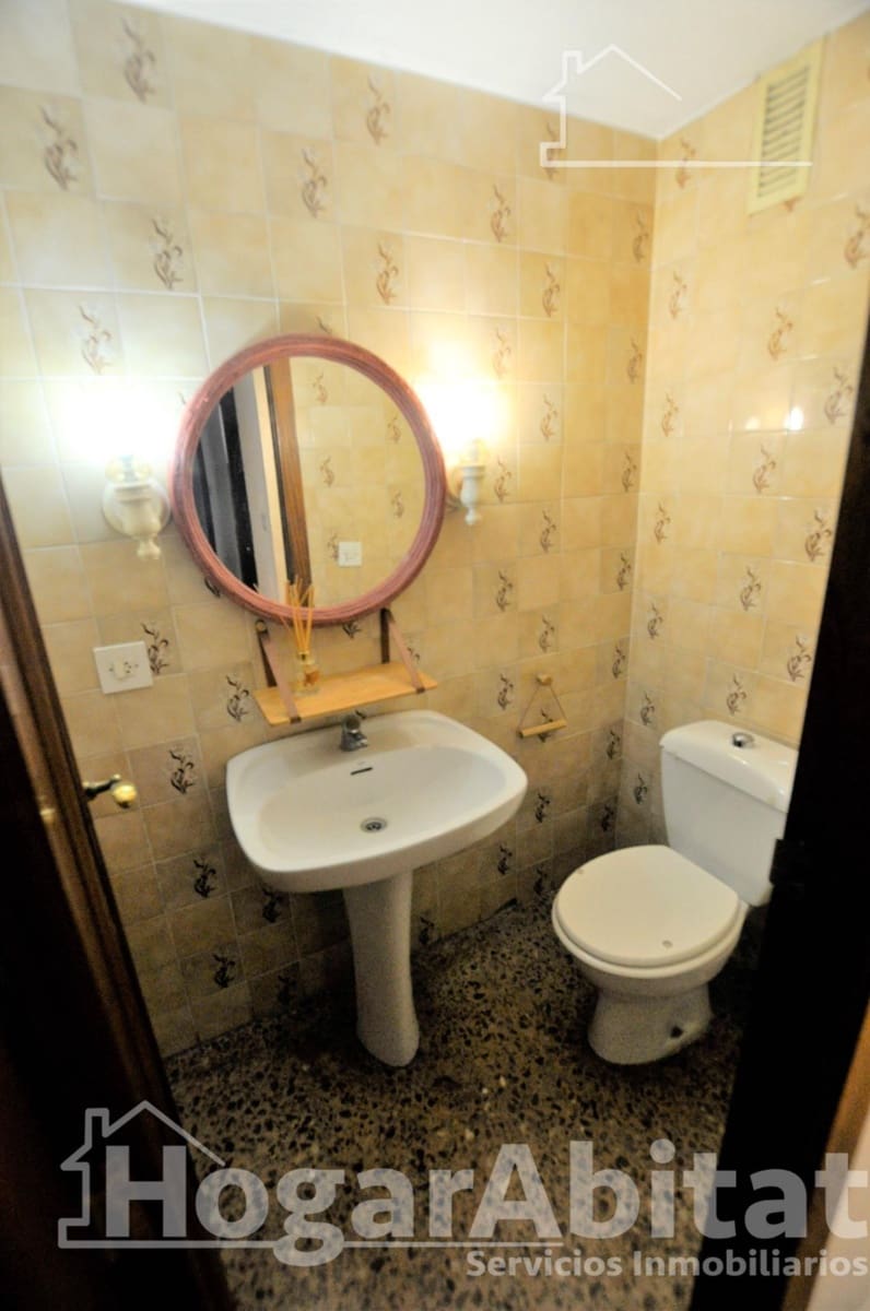 4 Zimmer Wohnung zu verkaufen in Valencia Stadt - 275.000 € (Ref: 9666559)