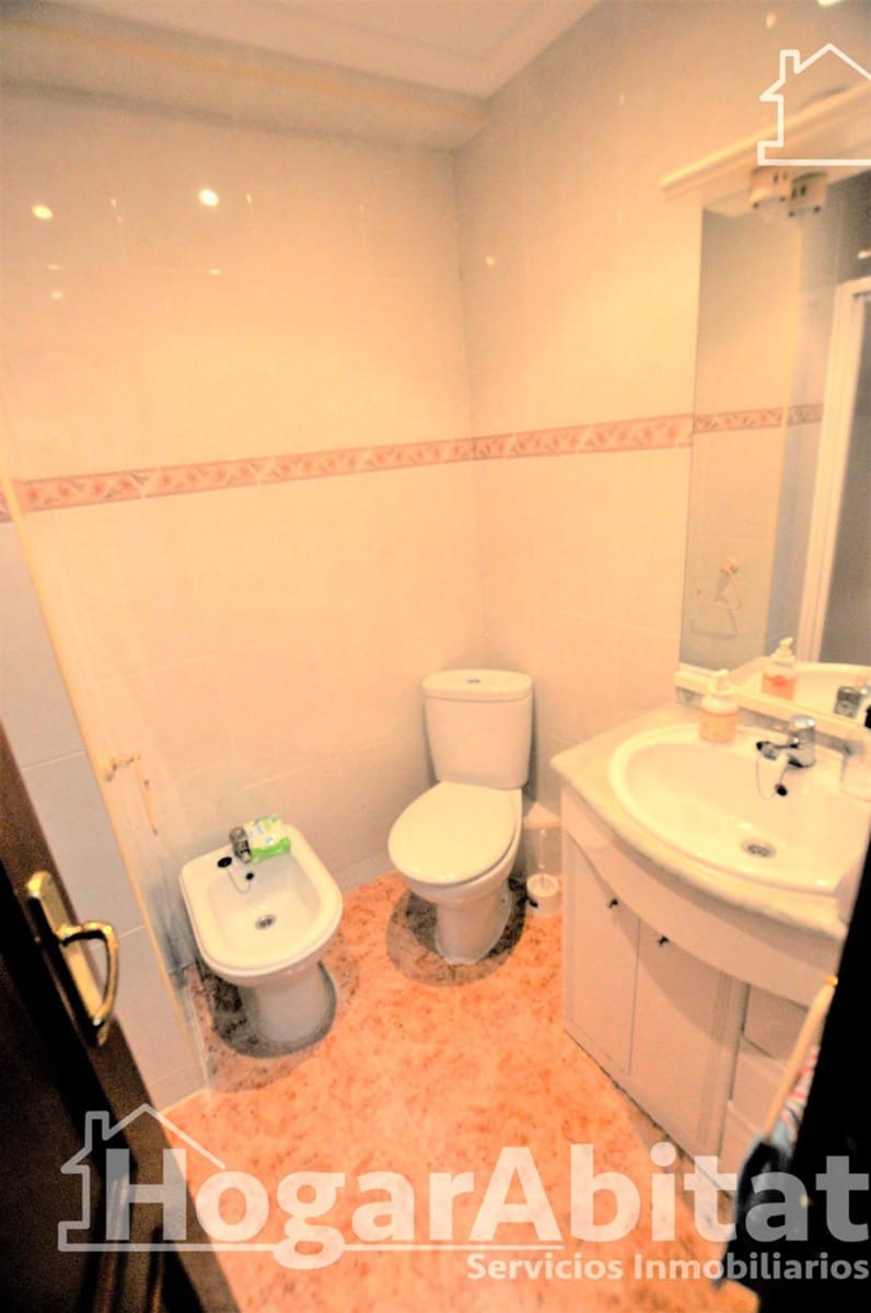 5 chambre Appartement à vendre à Manises - 210 000 € (Ref: 9666564)