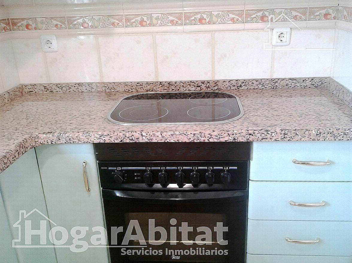 Chalet de 3 habitaciones en Chiva en venta con piscina garaje - 169.000 € (Ref: 9666565)