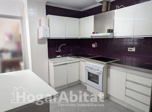 Piso de 4 habitaciones en Burriana / Borriana en venta - 145.000 € (Ref: 9666575)