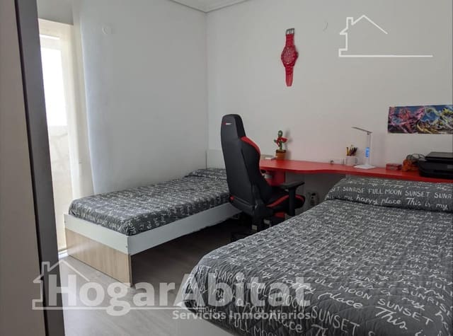 Piso de 4 habitaciones en Burriana / Borriana en venta - 145.000 € (Ref: 9666575)
