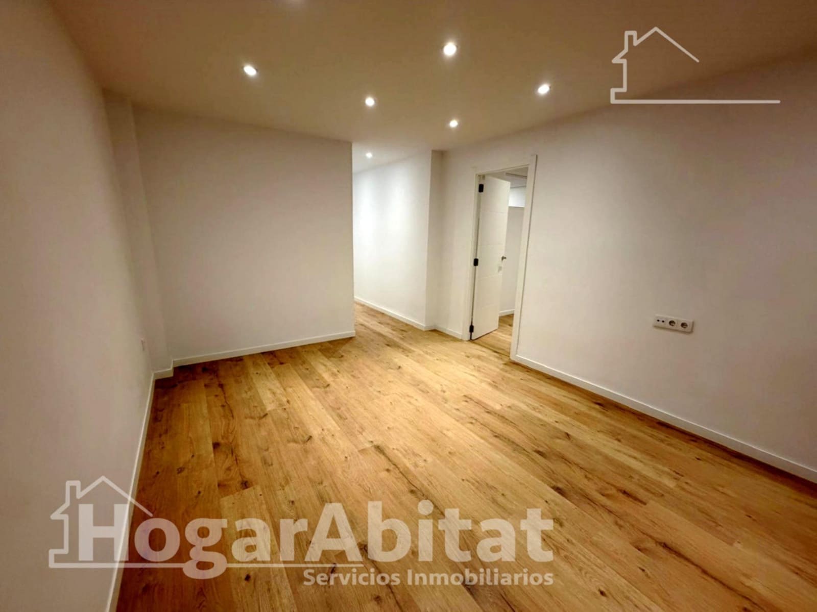 2 slaapkamer Flat te koop in Carcaixent - € 140.000 (Ref: 9666578)