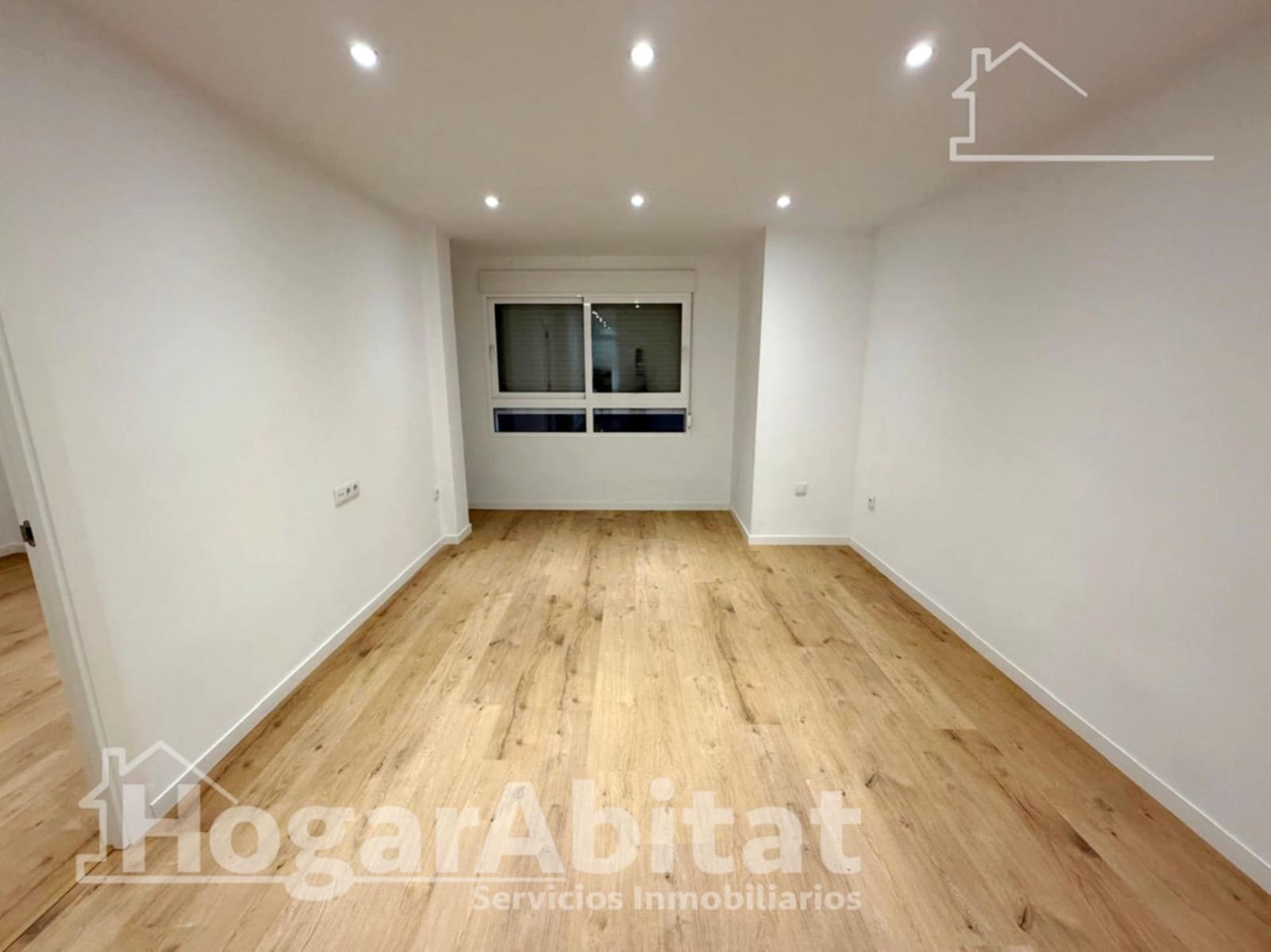 2 slaapkamer Flat te koop in Carcaixent - € 140.000 (Ref: 9666578)