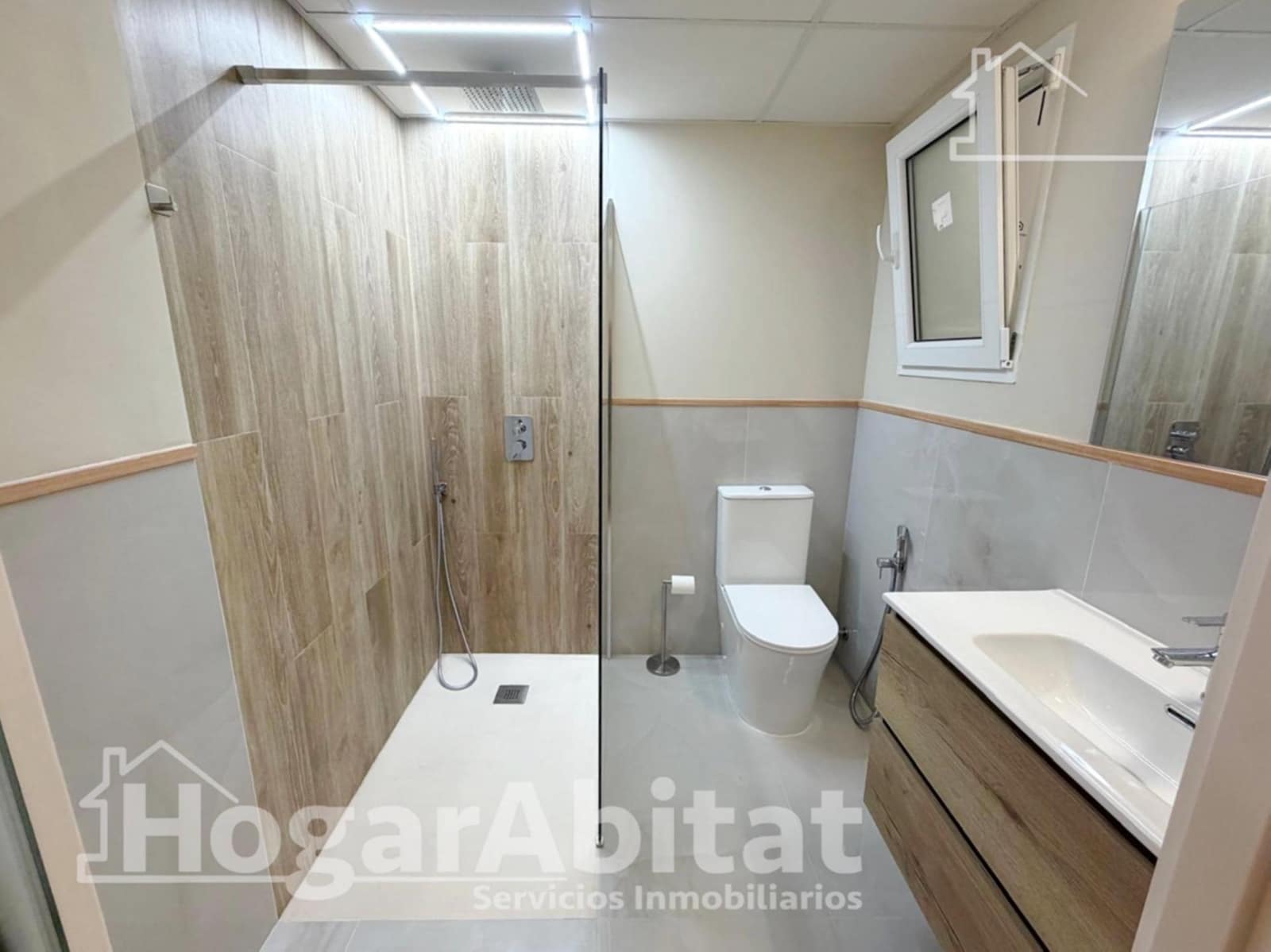 2 slaapkamer Flat te koop in Carcaixent - € 140.000 (Ref: 9666578)