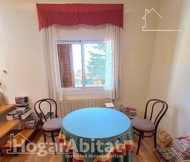 4 bedroom Villa for sale in Picassent with garage - € 400,000 (Ref: 9666580)