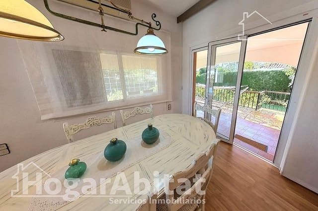 4 chambre Villa/Maison à vendre à Picassent avec garage - 400 000 € (Ref: 9666580)
