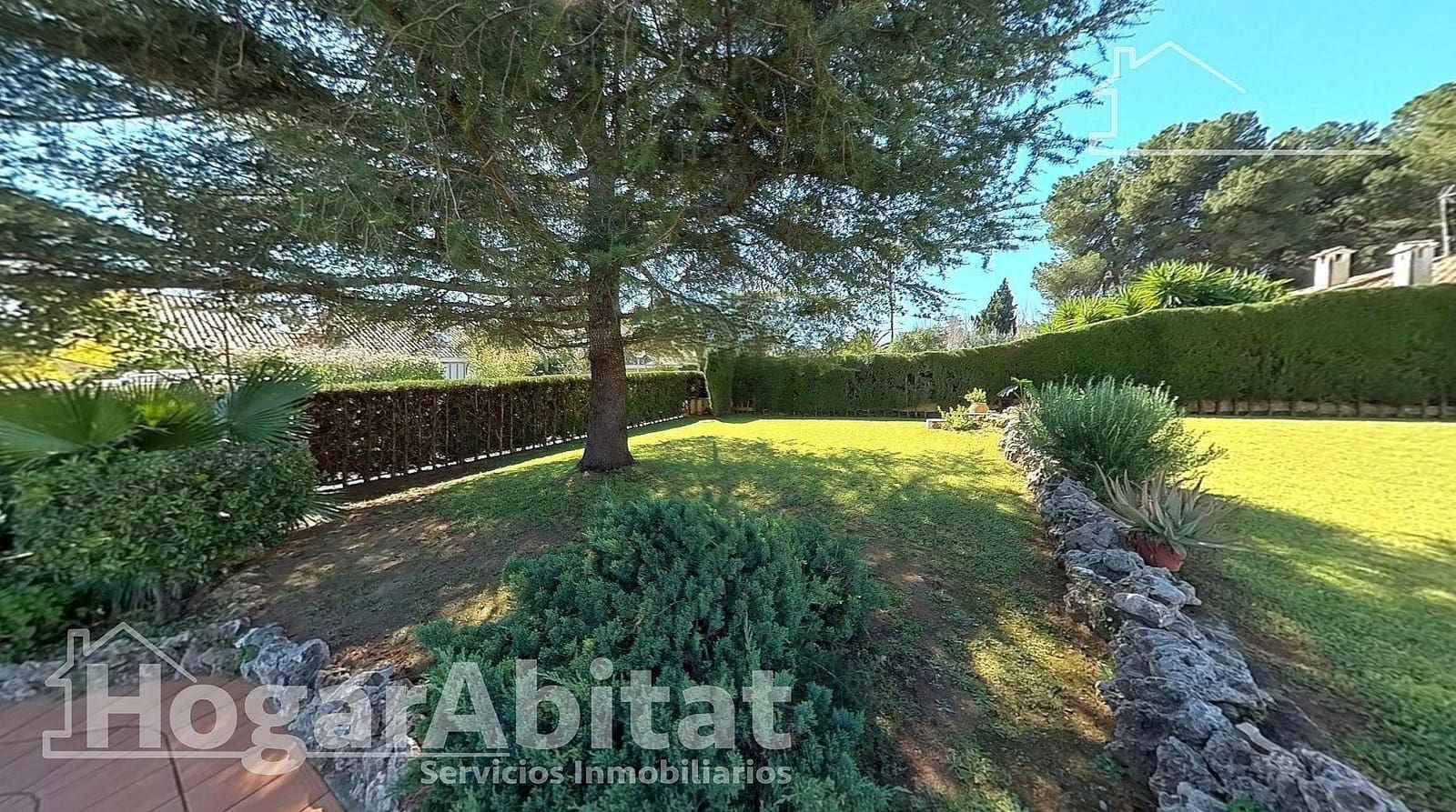 4 bedroom Villa for sale in Picassent with garage - € 400,000 (Ref: 9666580)