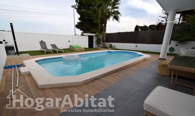 4 bedroom Villa for sale in Chiva with pool garage - € 630,000 (Ref: 9670737)