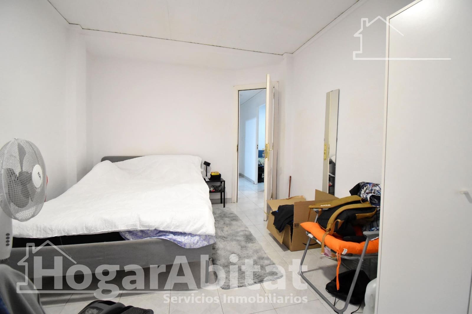 Piso de 3 habitaciones en Gandia en venta - 110.000 € (Ref: 9674279)