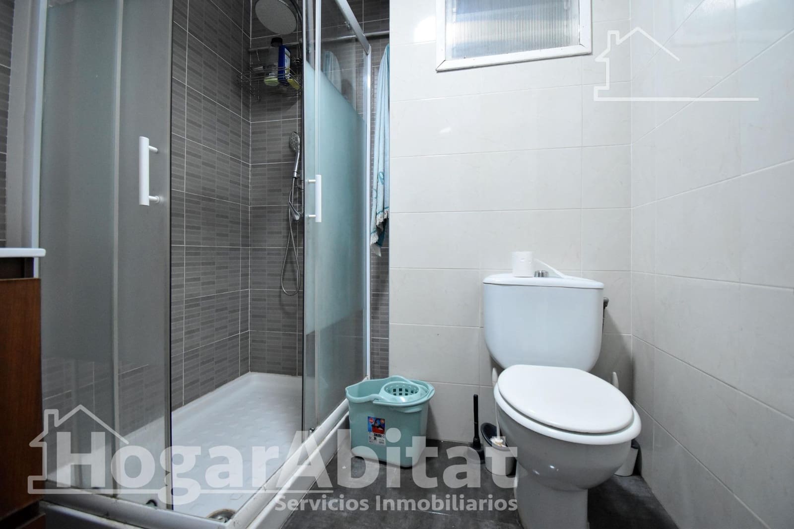 Piso de 3 habitaciones en Gandia en venta - 110.000 € (Ref: 9674279)