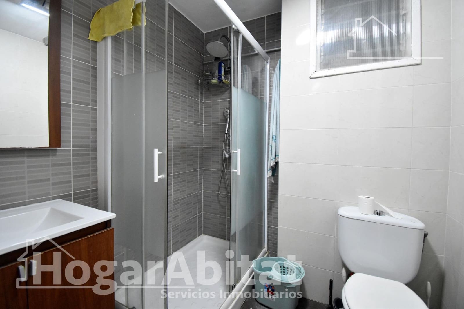 Piso de 3 habitaciones en Gandia en venta - 110.000 € (Ref: 9674279)